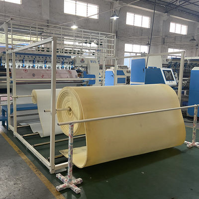 Máy chần bông vi tính 3 kim Khâu chuỗi cho mền 1000 vòng / phút